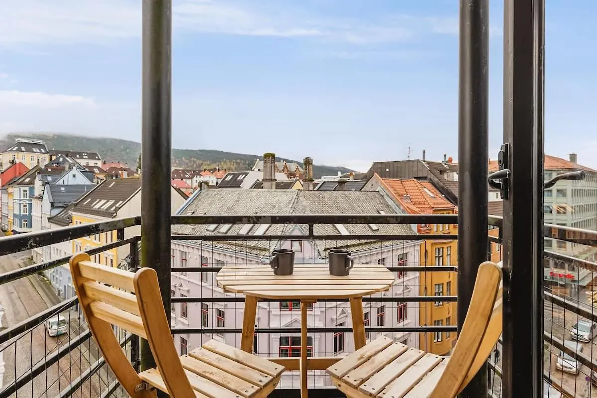 Dinbnb Apartments I Penthouse 250M From City Center I Privat Balcony Берген 0*,